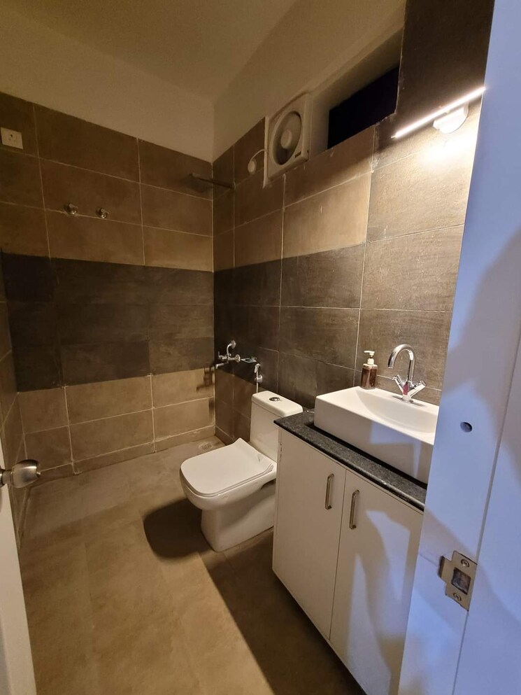 Master Bedroom, nijampur malhaur 3 Bedroom 2000 Sq.Ft. Independent House In Nijampur Malhaur Lucknow 7917520