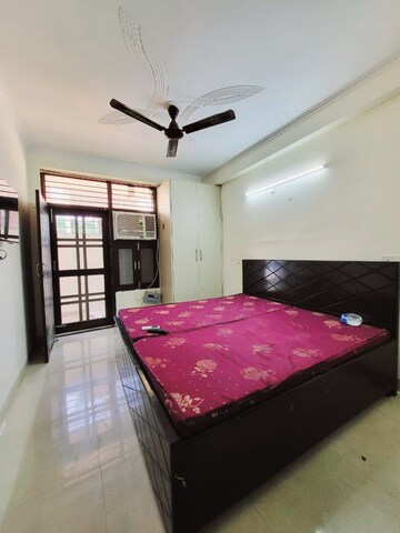 Bedroom in 1 BHK Builder Floor at Ansal Sushant Lok I, Sector 43 – for Rent