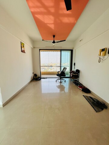 2 BHK Apartment For Rent in Seawoods