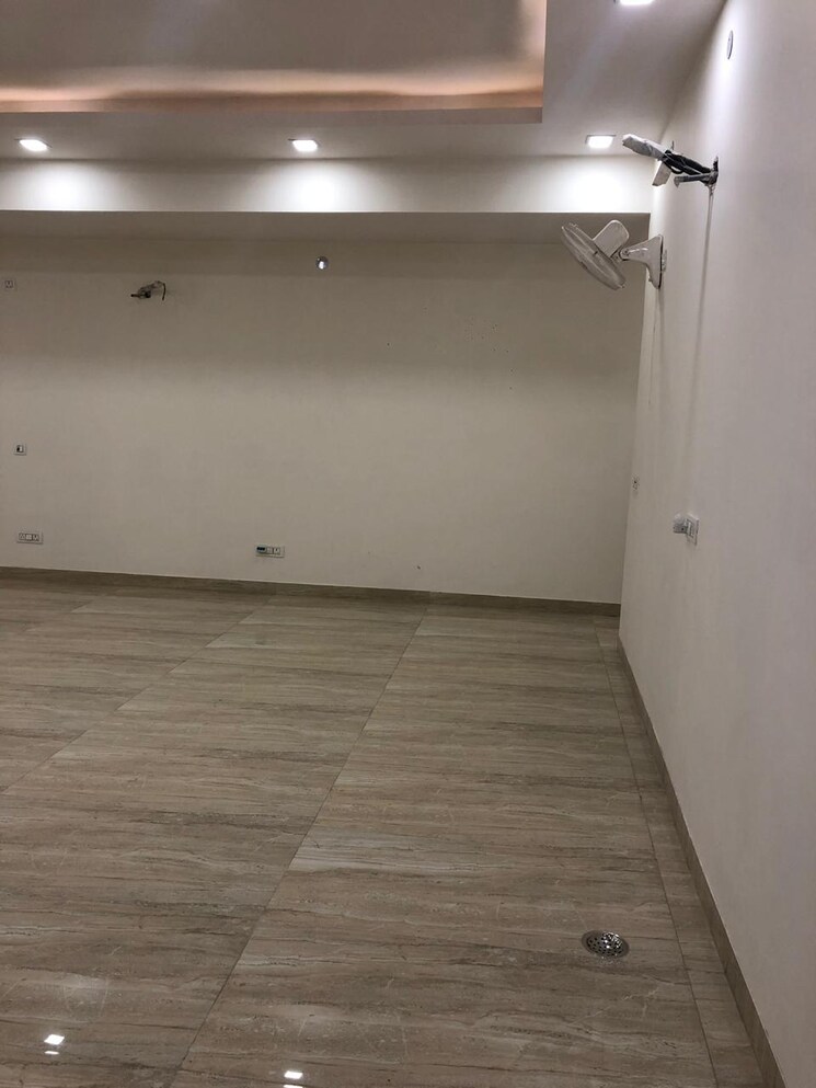 Room, hong-kong-bazaar 3 Bedroom 204 Sq.Yd. Builder Floor In Sector 57 Gurgaon 7917573