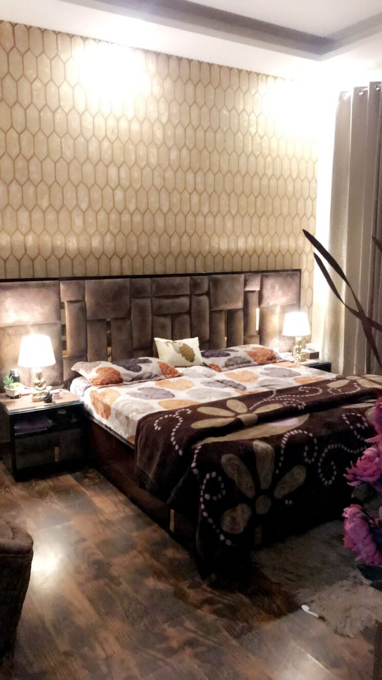 Bedroom, hong-kong-bazaar 3 Bedroom 204 Sq.Yd. Builder Floor In Sector 57 Gurgaon 7917573