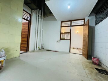 Room in 3 BHK Builder Floor at Freedom Fighters Enclave – for Rent