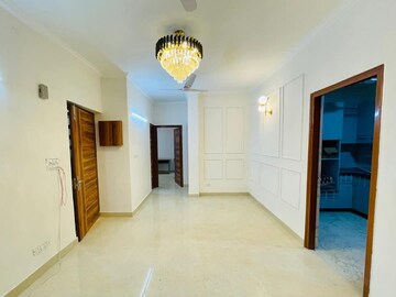 Room in 3 BHK Builder Floor at Freedom Fighters Enclave – for Rent