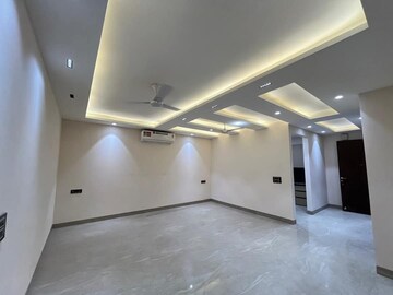 Room in 3 BHK Apartment at Freedom Fighters Enclave – for Rent