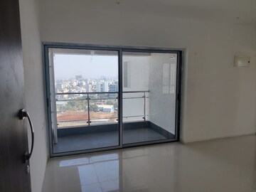 Room in 2 BHK Apartment at NSG Royal One, Pimple Nilakh – for Rent