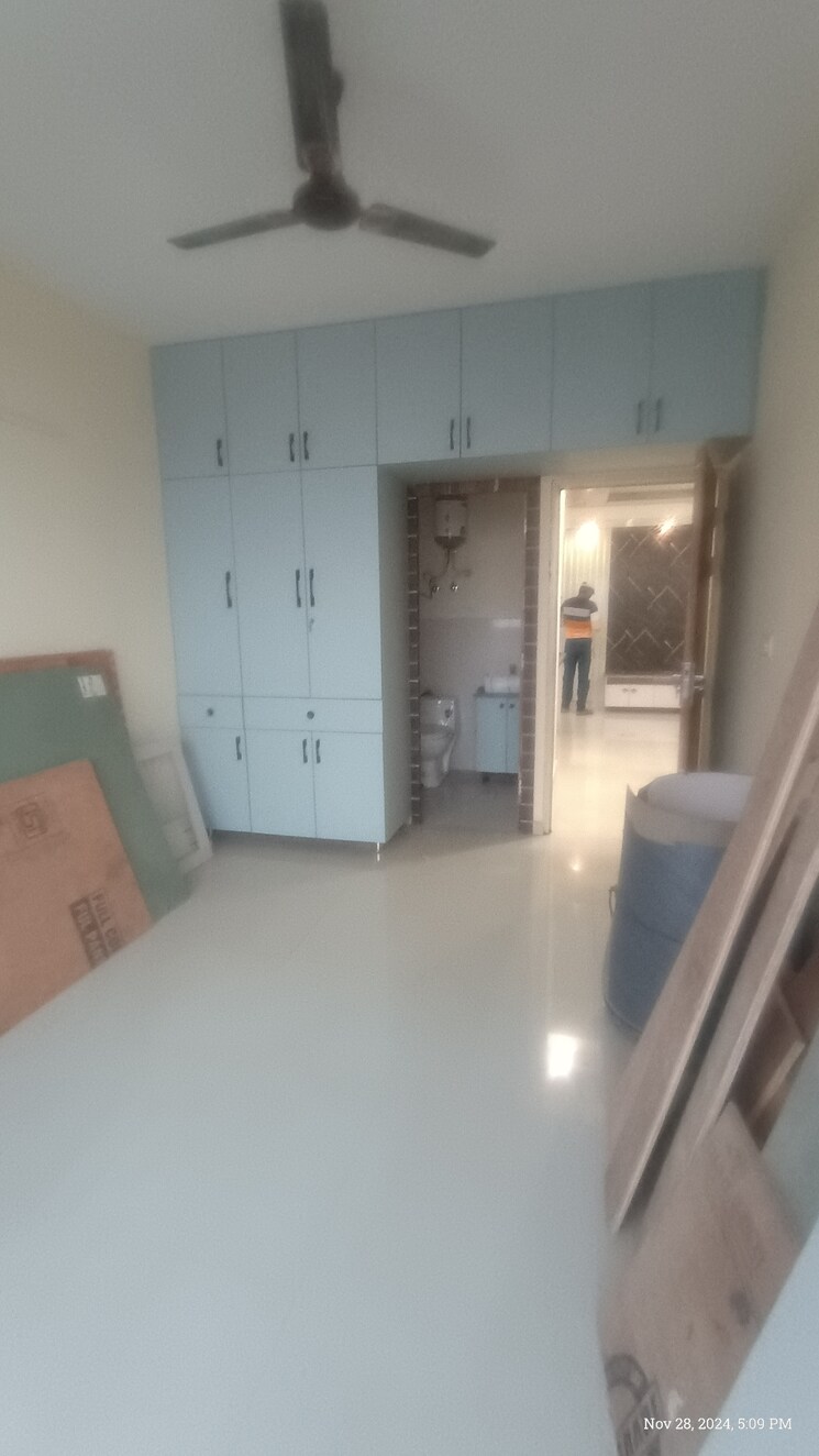 Kitchen, tulip-purple 3.5 Bedroom 2400 Sq.Ft. Apartment In Sector 69 Gurgaon 7917659