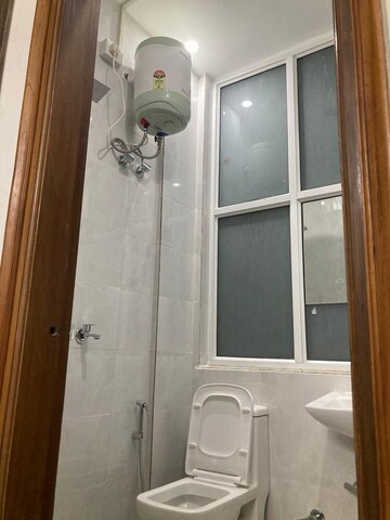 Bathroom in 2 BHK Builder Floor at Ansal Sushant Lok I, Sector 43 – for Rent