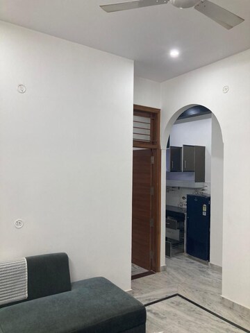 Living Room in 2 BHK Builder Floor at Ansal Sushant Lok I, Sector 43 – for Rent