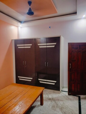 Living Room in 2 BHK Builder Floor at Gomti Nagar – for Rent