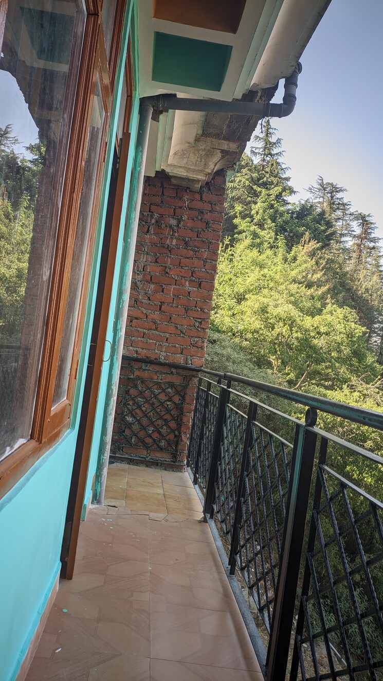 Balcony, bhattakufer 2 Bedroom 400 Sq.Ft. Apartment In Bhattakufer Shimla 7917696