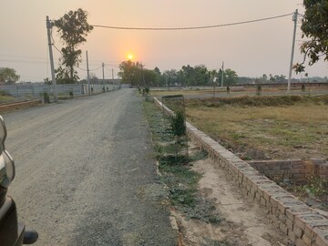  Plot For Sale in Gosainganj
