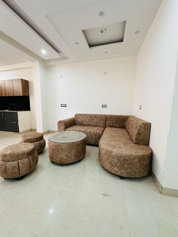 Living Room in 2.5 BHK Builder Floor at Ansals Flexi Homes, Sector 57 – for Rent