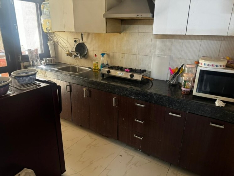 Kitchen, maya-garden-city 3 Bedroom 1530 Sq.Ft. Apartment In Lohgarh Zirakpur 7917780