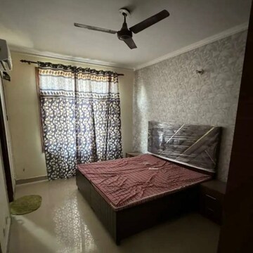 Bedroom in 2 BHK Apartment at Penta Homes, Vip Road – for Rent