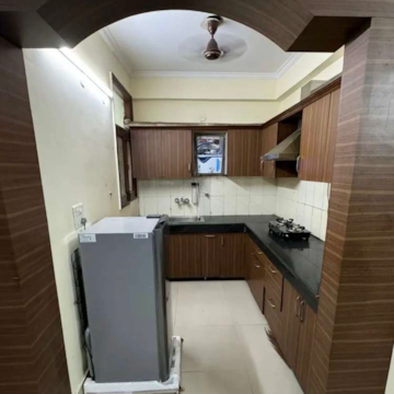 Team Area in 2 BHK Apartment at Penta Homes, Vip Road – for Rent