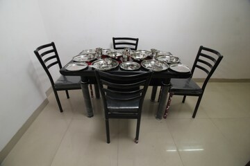 Dining Room in  Pg at Lower Parel – for Rent