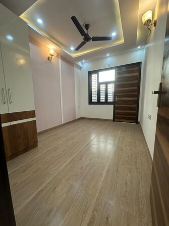 3 BHK Apartment For Rent in Dwarka Mor Delhi  7917807