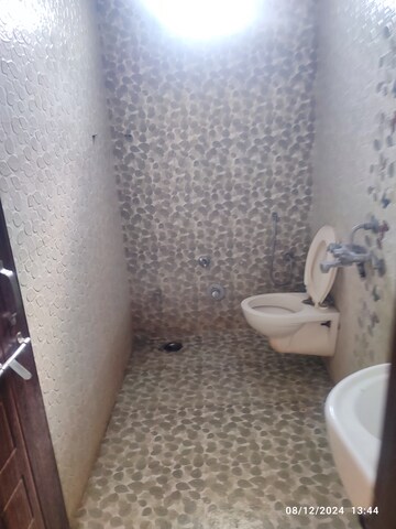 Bathroom in 2 BHK Apartment at Manish Nagar – for Rent