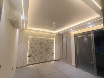 Room in 4 BHK Builder Floor at Sushant Lok 3, Sector 57 – for Sale