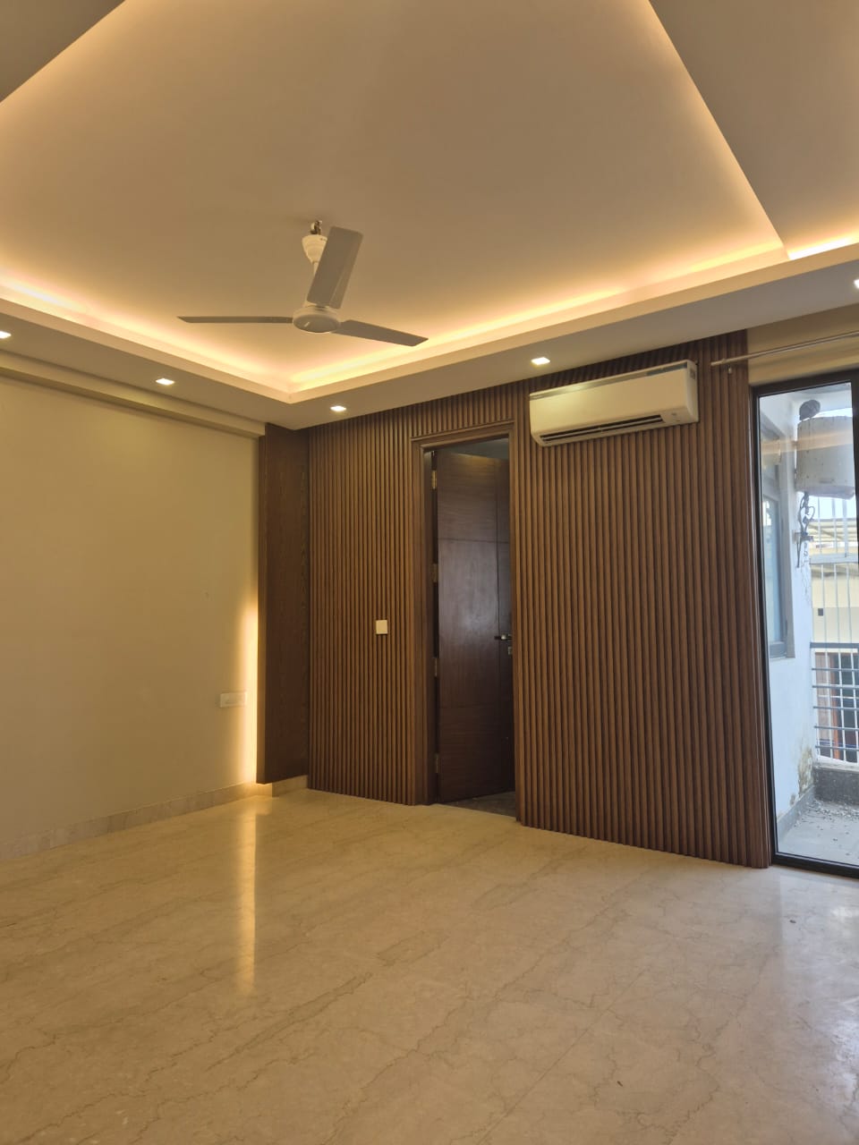 4 BHK + Servant Room Apartment For Sale in M3M Altitude