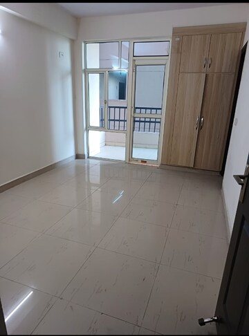 Room in 2 BHK Apartment at KM Residency, Raj Nagar Extension – for Sale