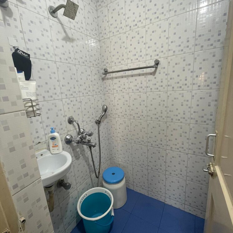 Attached Bathroom, gulmohar-sion 2 Bedroom 801 Sq.Ft. Apartment In Sion Mumbai 7917877