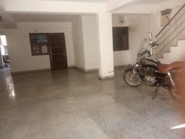 Parking in 2 BHK Apartment at Sector 47 – for Rent
