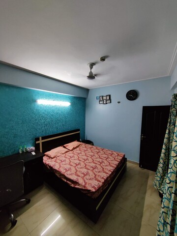 Living Room in 2 BHK Apartment at Supertech 34 Pavilion, Sector 34 – for Rent