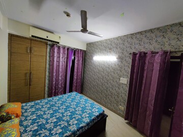 Bedroom in 2 BHK Apartment at Supertech 34 Pavilion, Sector 34 – for Rent