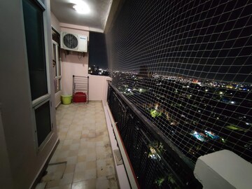 Master Bedroom in 2 BHK Apartment at Supertech 34 Pavilion, Sector 34 – for Rent