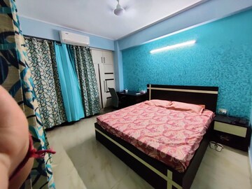 Bedroom in 2 BHK Apartment at Supertech 34 Pavilion, Sector 34 – for Rent