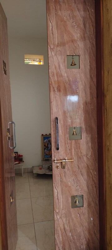 Bathroom in 3 BHK Villa at Mantri Courtyard, Kanakapura Road – for Rent
