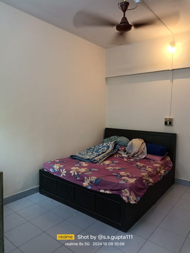 Master Bedroom, juhu-anmol-chs 2 Bedroom 680 Sq.Ft. Apartment In Juhu Mumbai 7917978