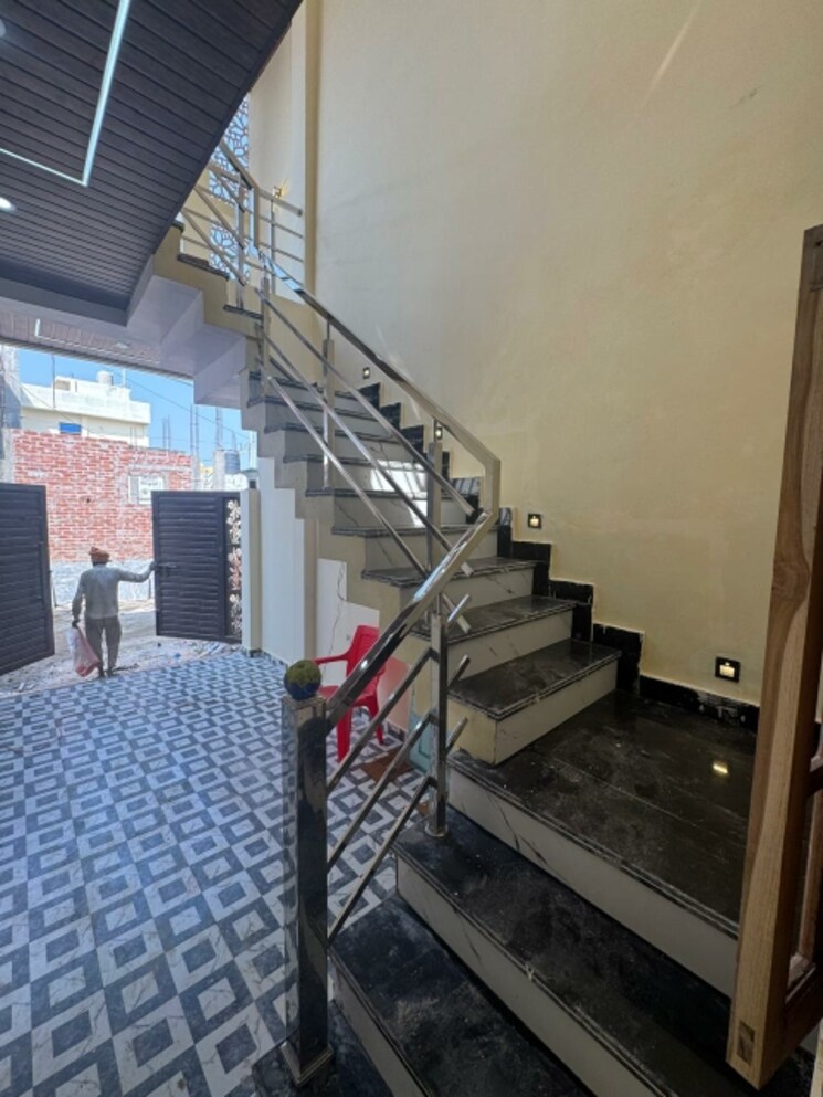 Exterior View, gomti nagar 3 Bedroom 1500 Sq.Ft. Independent House In Gomti Nagar Lucknow 7917989