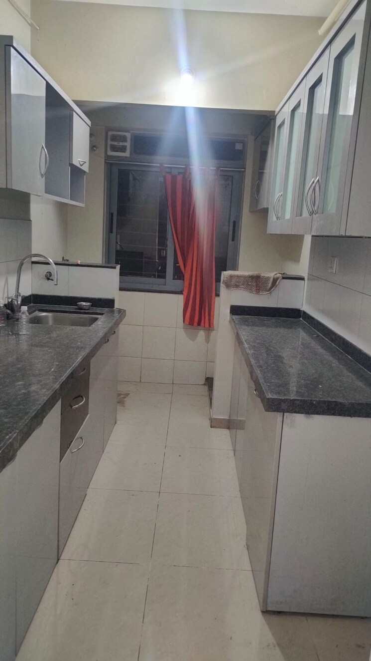 Balcony, amanora-future-towers 2 Bedroom 966 Sq.Ft. Apartment In Hadapsar Pune 7917892