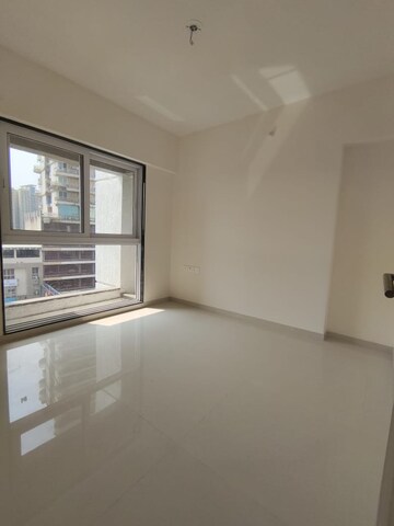 Room in 2 BHK Apartment at Risland The Icon, Dhokali – for Rent