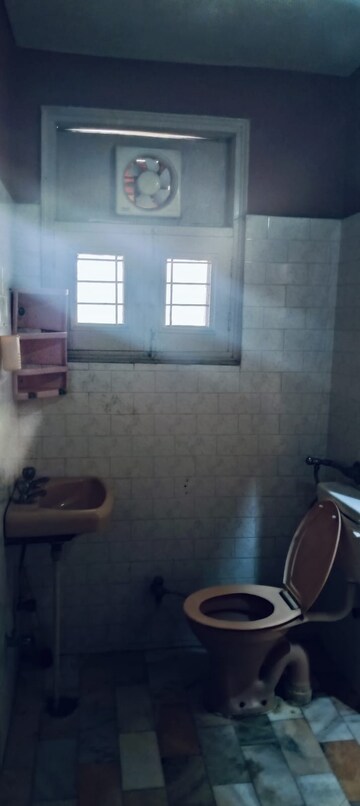 Bathroom in 2.5 BHK Apartment at Mansa Devi – for Rent