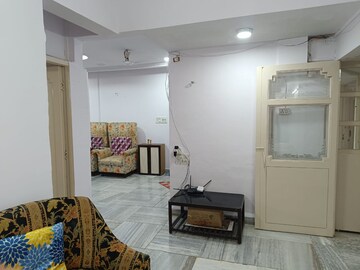 Living Room in 3 BHK Apartment at Borivali West – for Rent