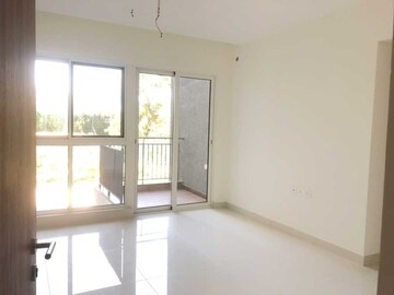 Room in 3 BHK Apartment at SNN Clermont, Hebbal – for Sale