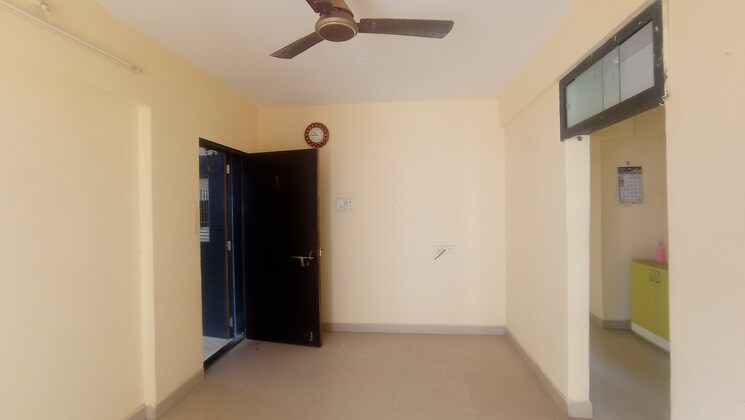 Room, dombivli west Studio 365 Sq.Ft. Apartment In Dombivli West Thane 7918136