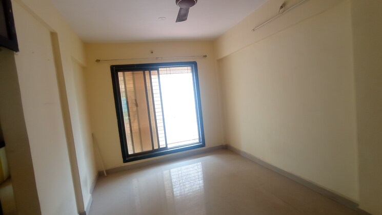 Room, dombivli west Studio 365 Sq.Ft. Apartment In Dombivli West Thane 7918136