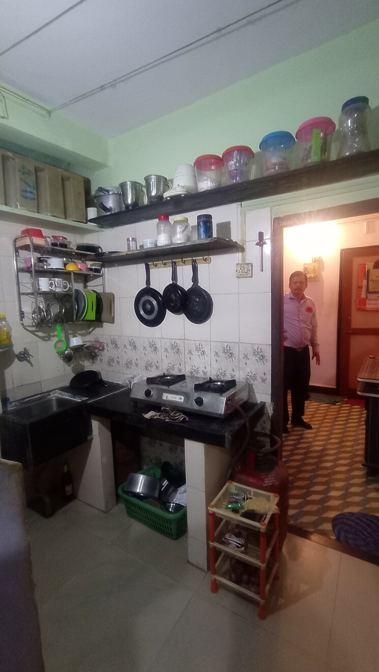 Kitchen, dombivli west Studio 365 Sq.Ft. Apartment In Dombivli West Thane 7918136