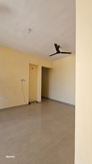 Room in 2 BHK Apartment at Lodha Casa Bella Gold, Dombivli East – for Rent