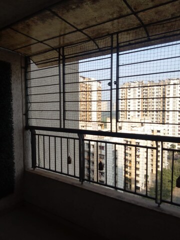 Room in 2 BHK Apartment at Lodha Casa Bella Gold, Dombivli East – for Rent