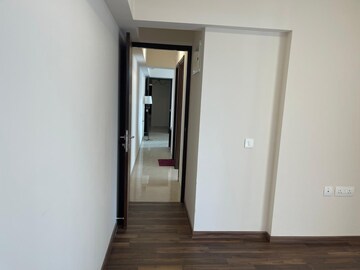 2 BHK Apartment For Rent in Piramal Vaikunth, Balkum Pada