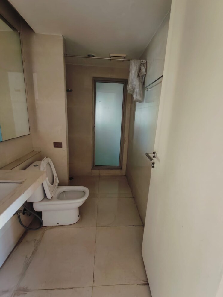Bathroom, platinum-heritage-thane-west 2 Bedroom 660 Sq.Ft. Apartment In Ghodbunder Road Thane 7918185