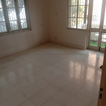 Room in 6+ BHK Independent House at Ganga Nagar – for Sale