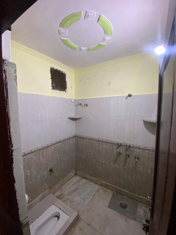 Bathroom in 4 BHK Builder Floor at Shakarpur – for Sale