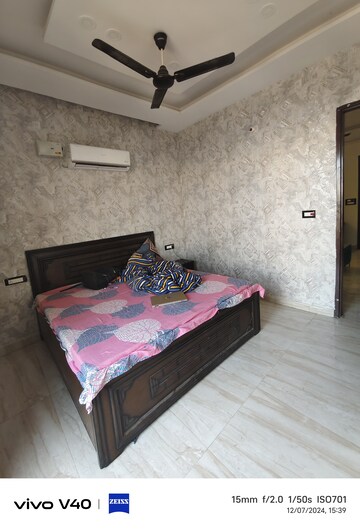 Bedroom in 3 BHK Builder Floor at Gillco Valley, Mohali Sector 127 – for Rent