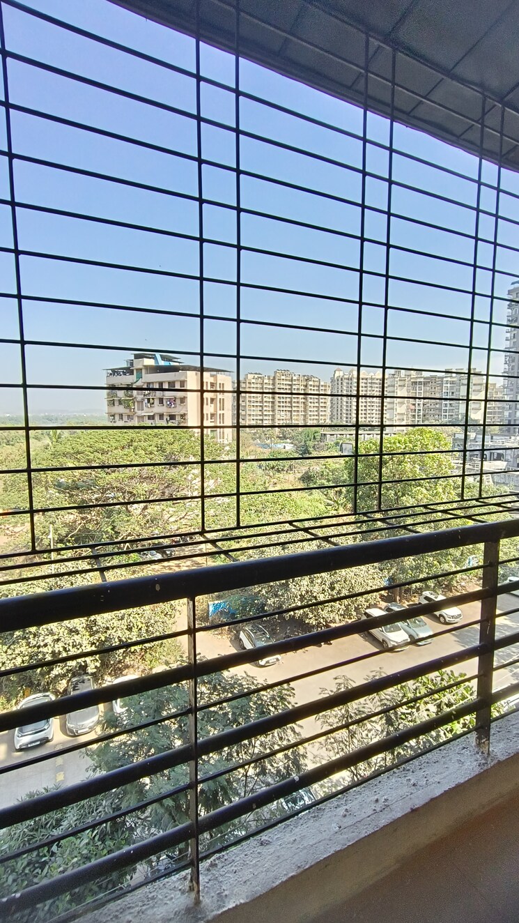 Balcony, mehta-amrut-angan-phase-ii 2 Bedroom 850 Sq.Ft. Apartment In Kalwa Thane 7918228